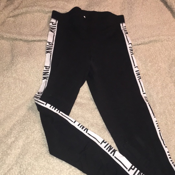 PINK Victoria's Secret Pants - Pink leggings
